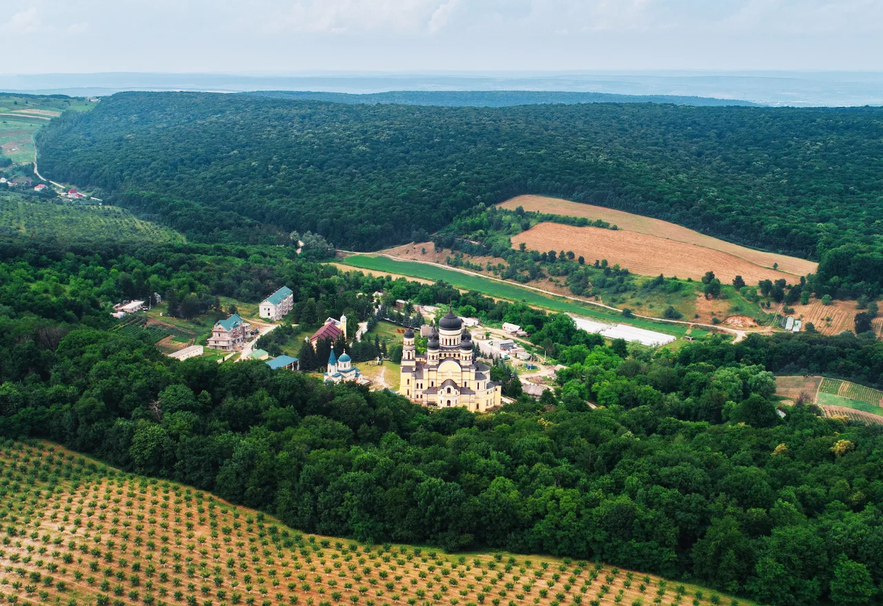 Photo of Hancu Monastery